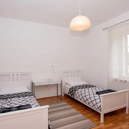 Dinos Place Apartment Zadar