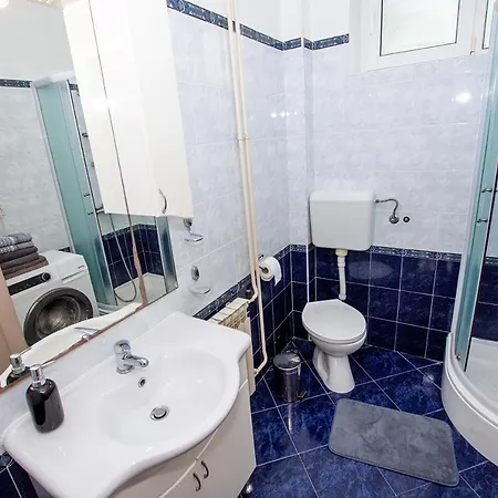 Διαμέρισμα Dinos Place