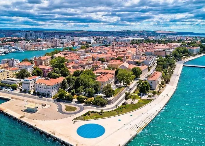 Dinos Place Apartament Zadar